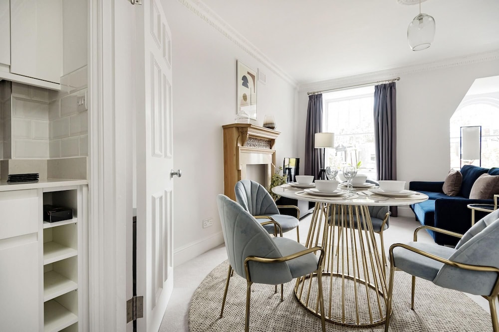 The Knightsbridge Suite Next to Sloane Square photo 4
