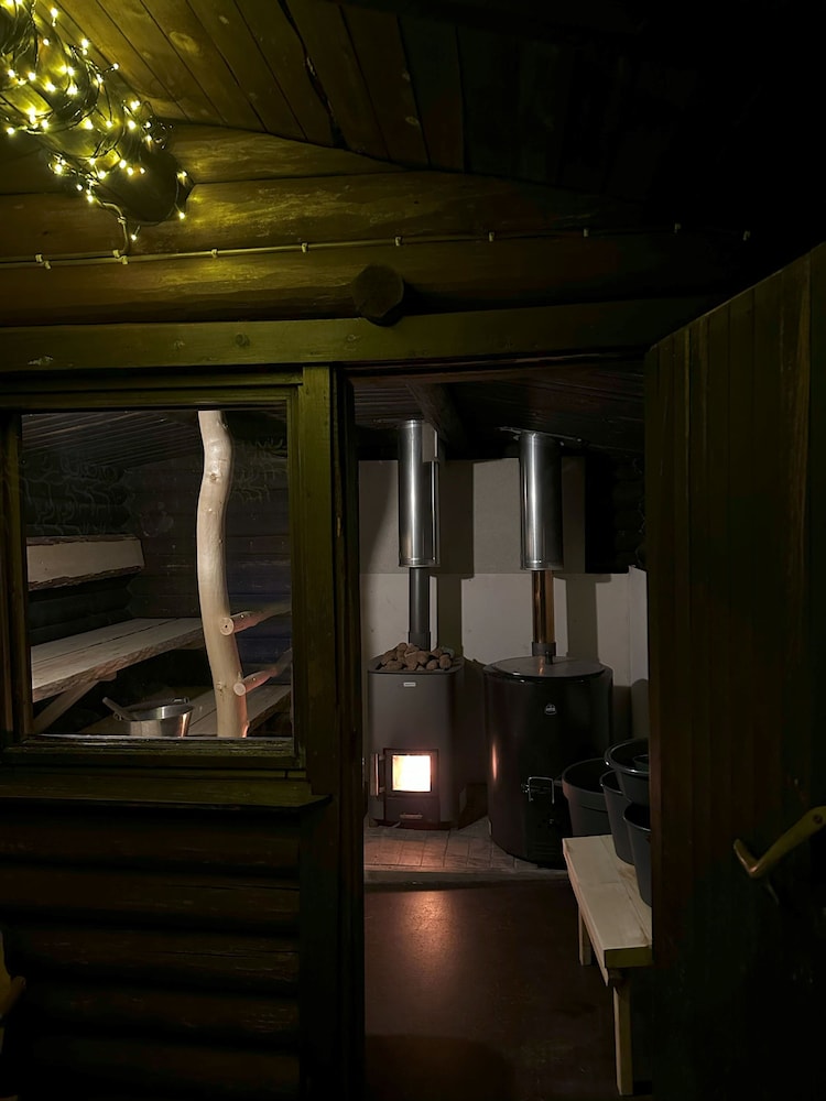 Shaman Village - Resort & Glass Igloos