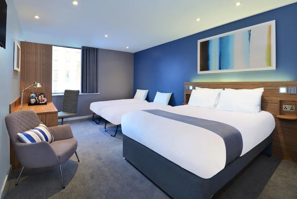 Travelodge London Docklands Central 11