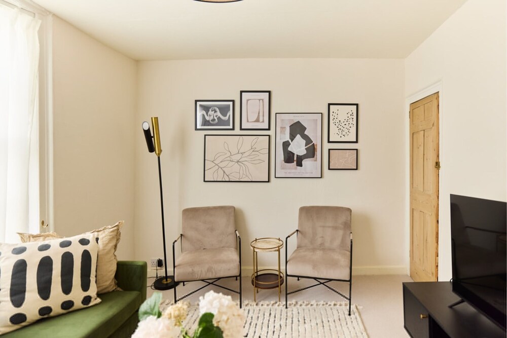 The Lewes Place - Contemporary 3bdr House With Patio