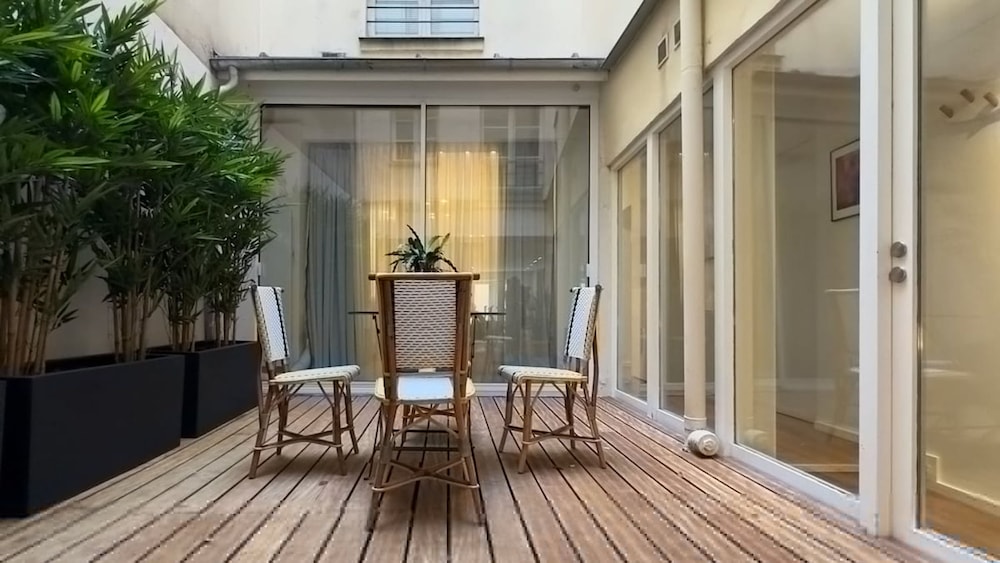 Jardin Priv Gorgeous 3 Bed House in Le Marais