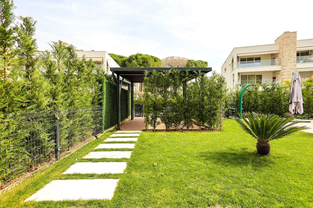 Sanpietro Vacation Villa 007