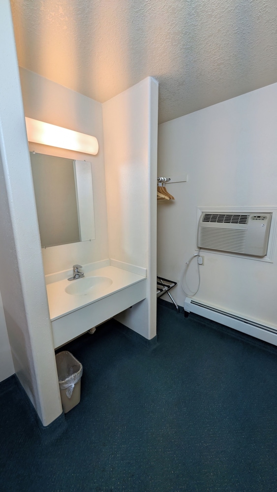 Restwel Motel