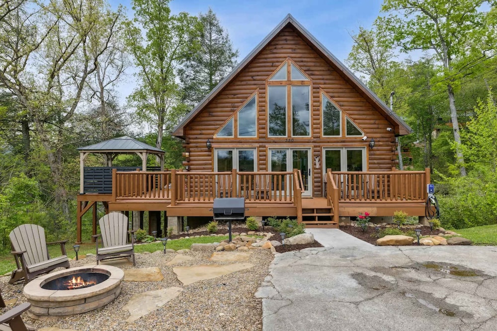 Mystic Cabin in Gatlinburg