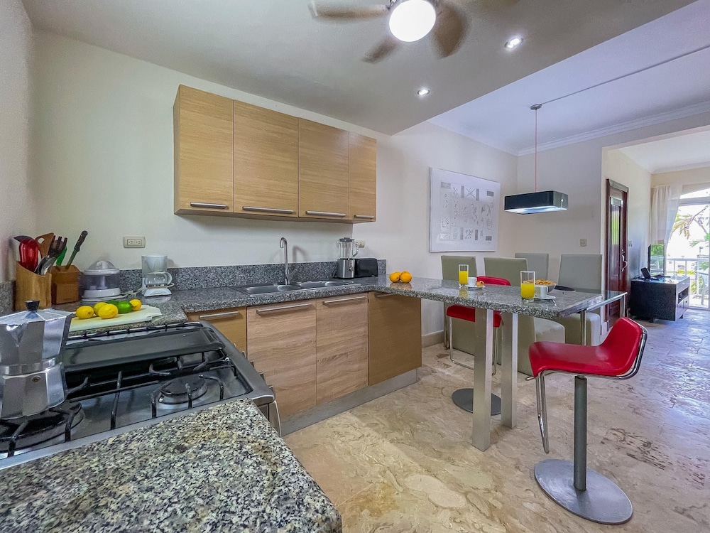 Cute Apartment Only Steps From the Beach