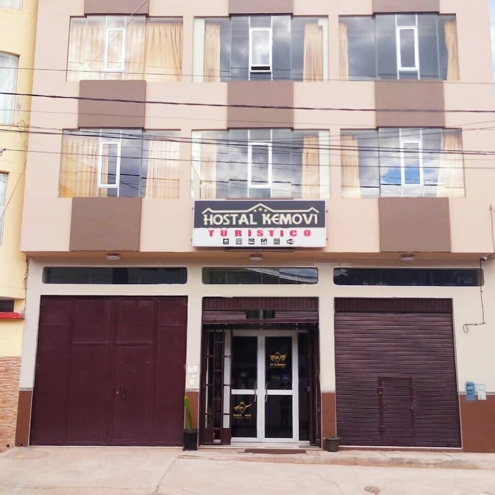 Hostal Kemovi Turístico Desaguadero