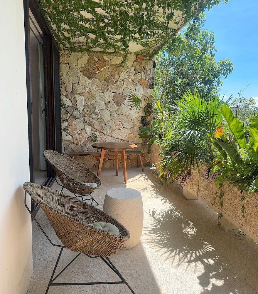 TEVA TULUM
