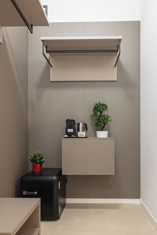 Luxury Station Suite