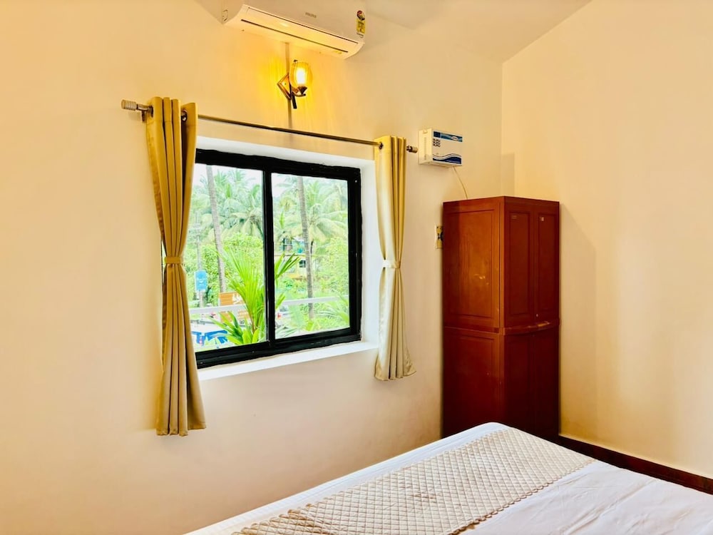 Zuna Stayz Morjim Goa