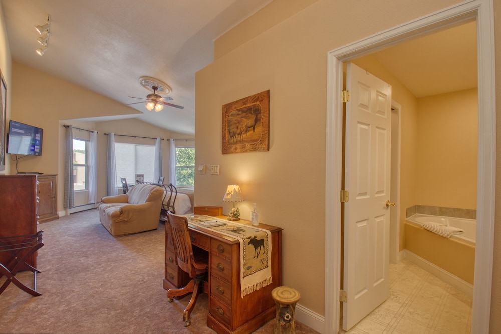 Castle Creek B&B