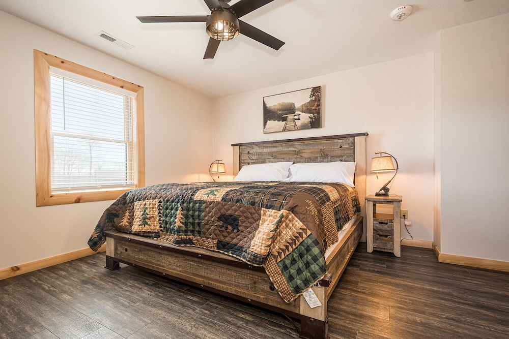 Mountain Crest Lodge - Property Image 31