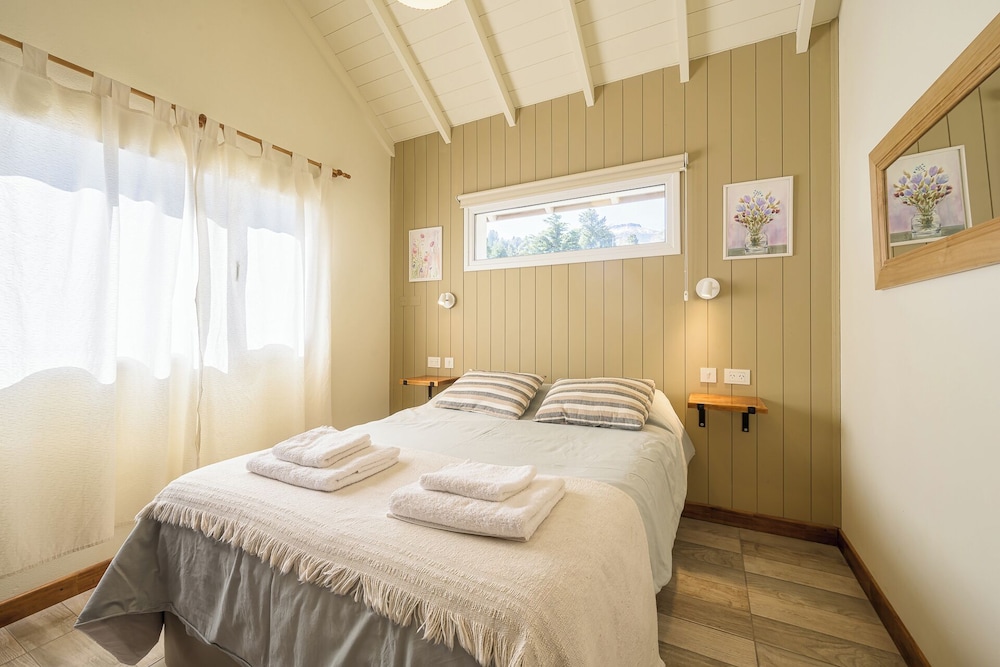Cozy Mountain Cabins 5 min from Downtown SMA-CM by Apartments Bariloche