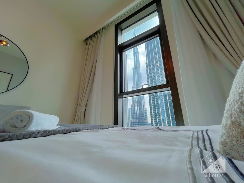 Burj Crown Luxury 3bedroom Balcony & View