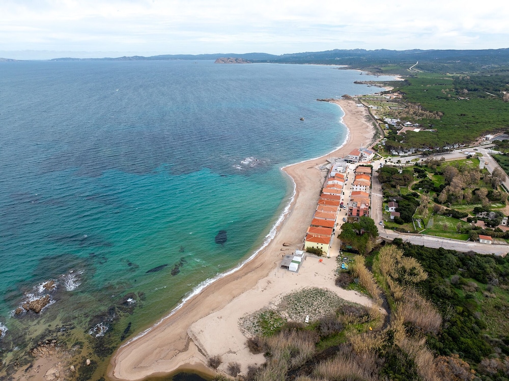 Relaxing Residence Baia dei Mirti B4 1 Bedroom Apartment Sleeps 4 -bilo 4