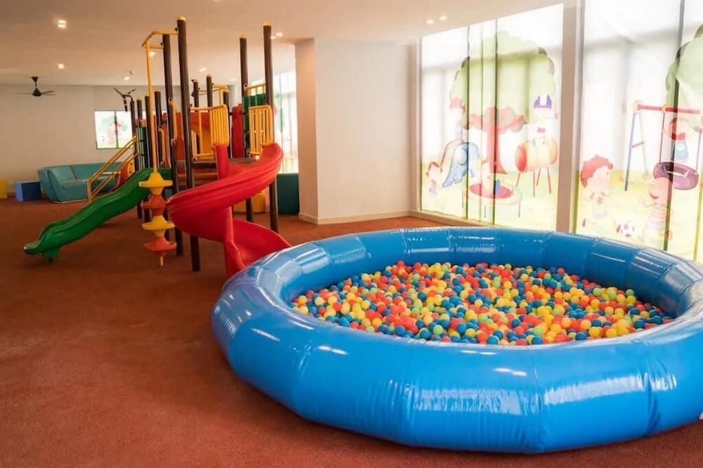 R&F TrexHomestay