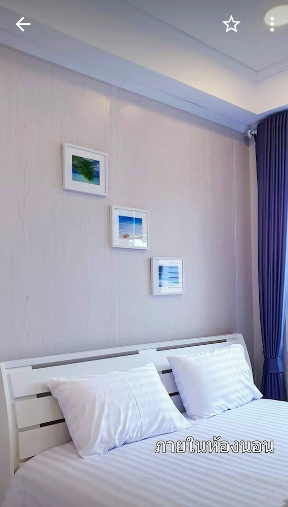 Ban Sasithorn Huahin
