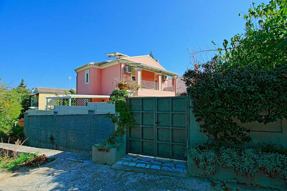 The Doctors House in Kassiopi view 5