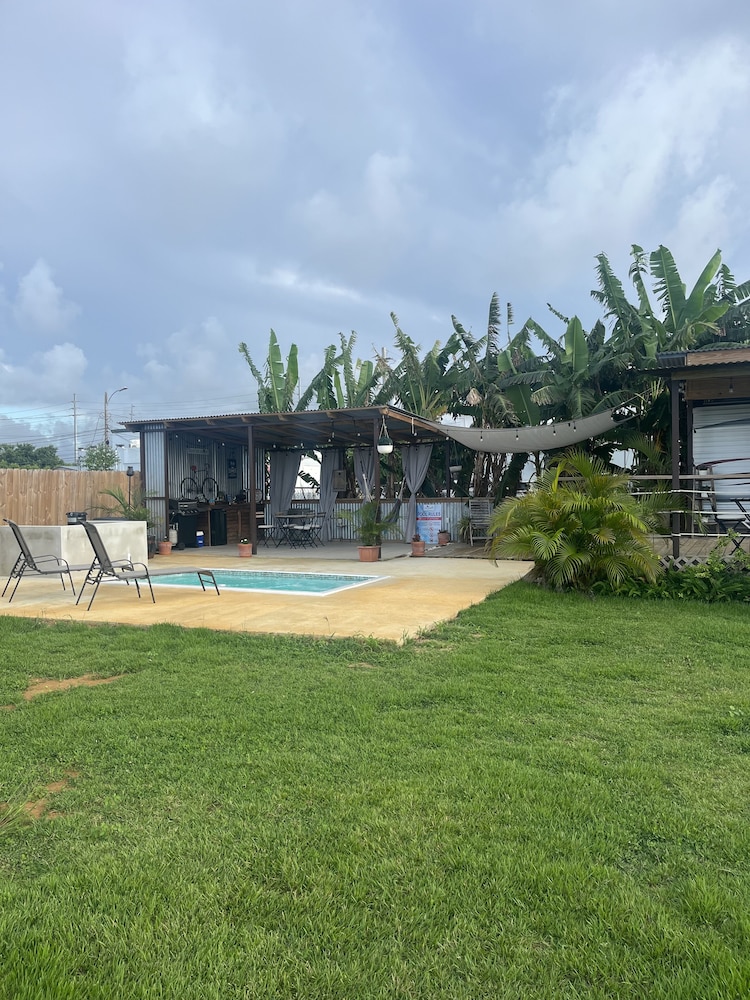 El Camper with private pool