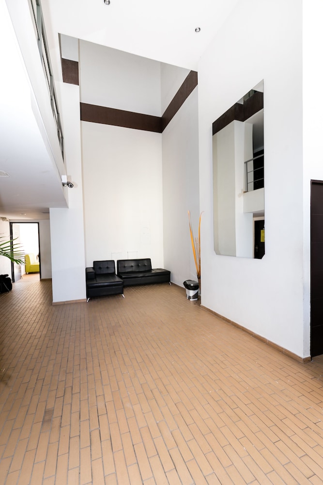 La Frontera Poblado by MDE BNB view 2