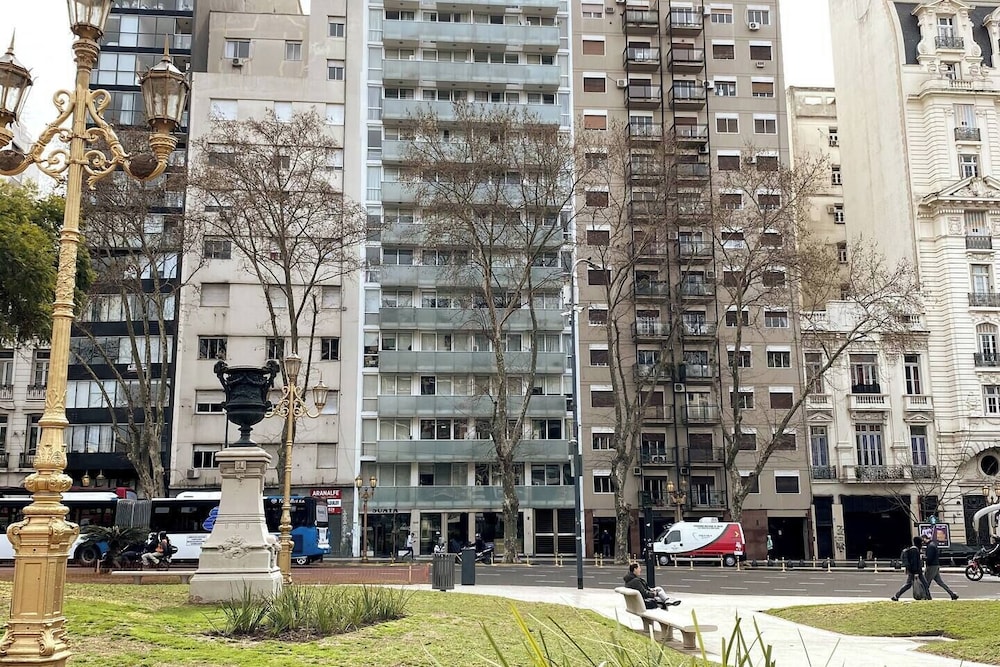 Rivadavia Apartments