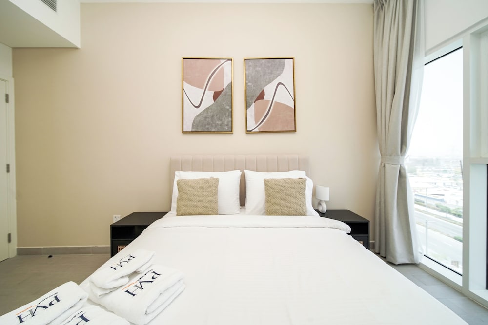 PVH - 2BR Golfville Dubai Hills