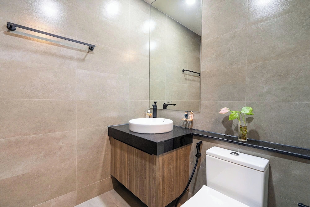 Luxury Vela Luxe - De La Sol Sai Gon