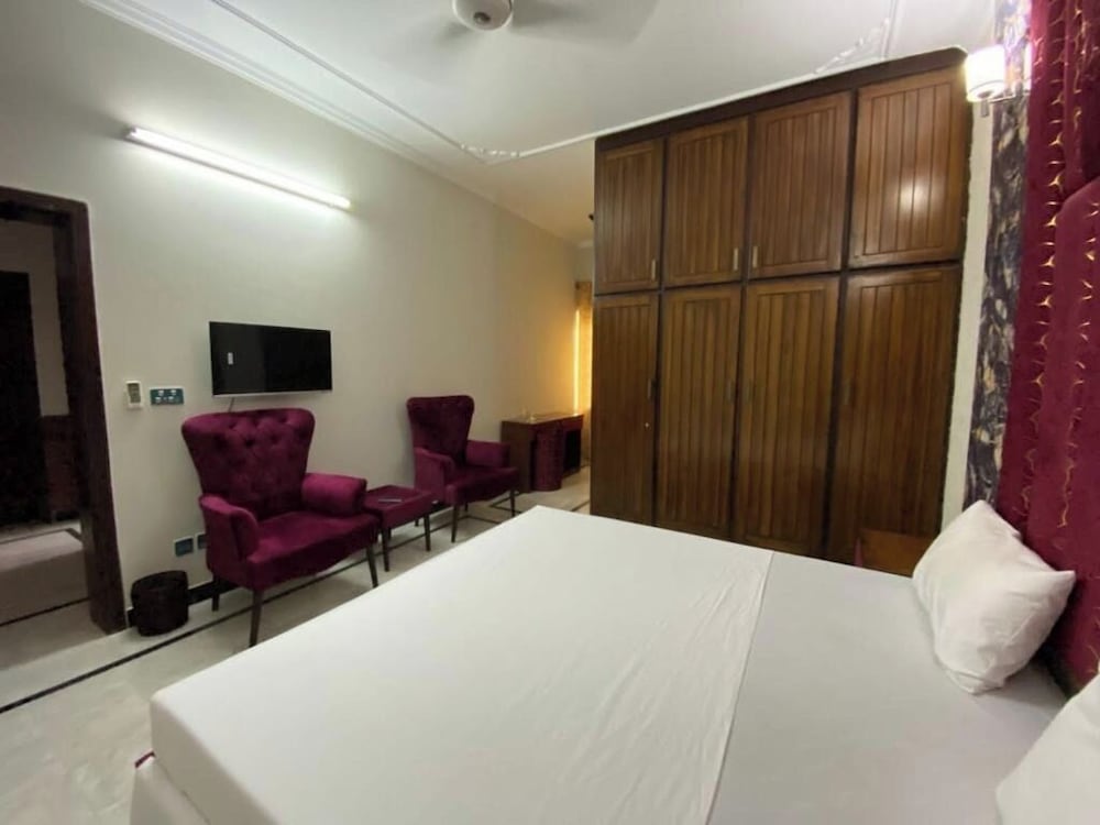 Milton Lodge Guesthouse