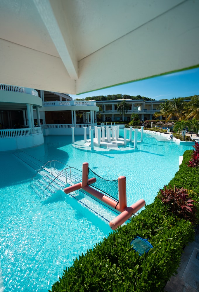Grand Palladium Jamaica Resort  Spa All Inclusive - Property Image 70