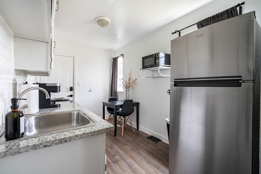 Jungle Casa Dos - Image 2