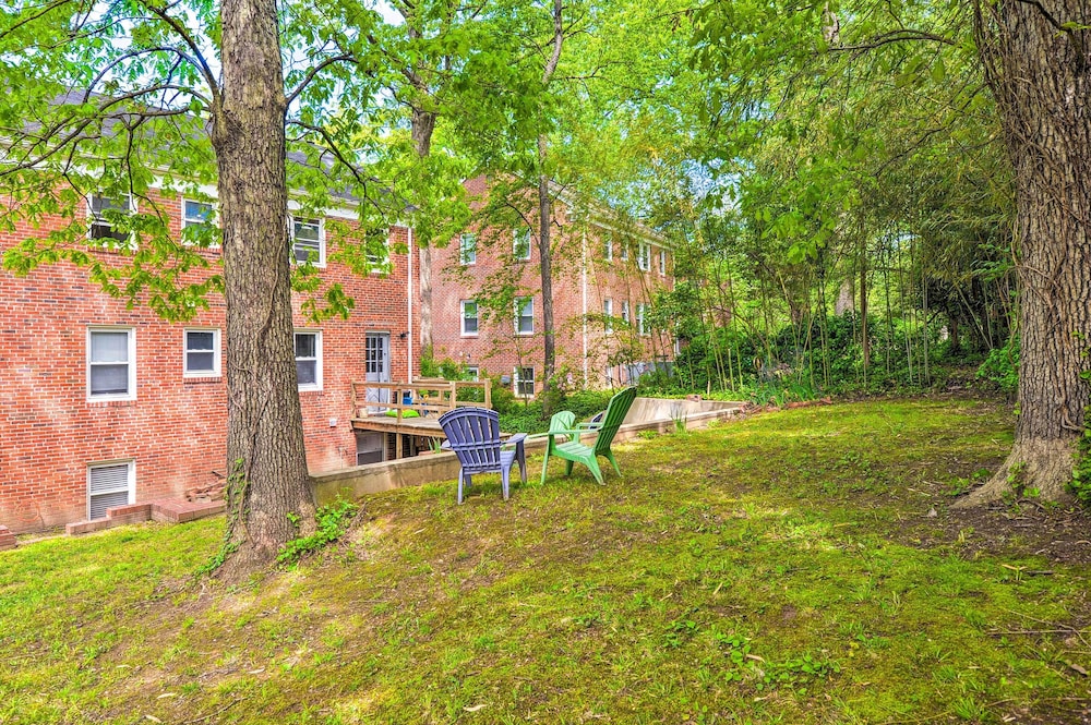 Takoma Park Apt w/ Wood Fire Pit < 8 Mi to DC - Property Image 6