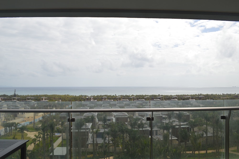Haitang Bay Tangan Holiday Apartment view 4