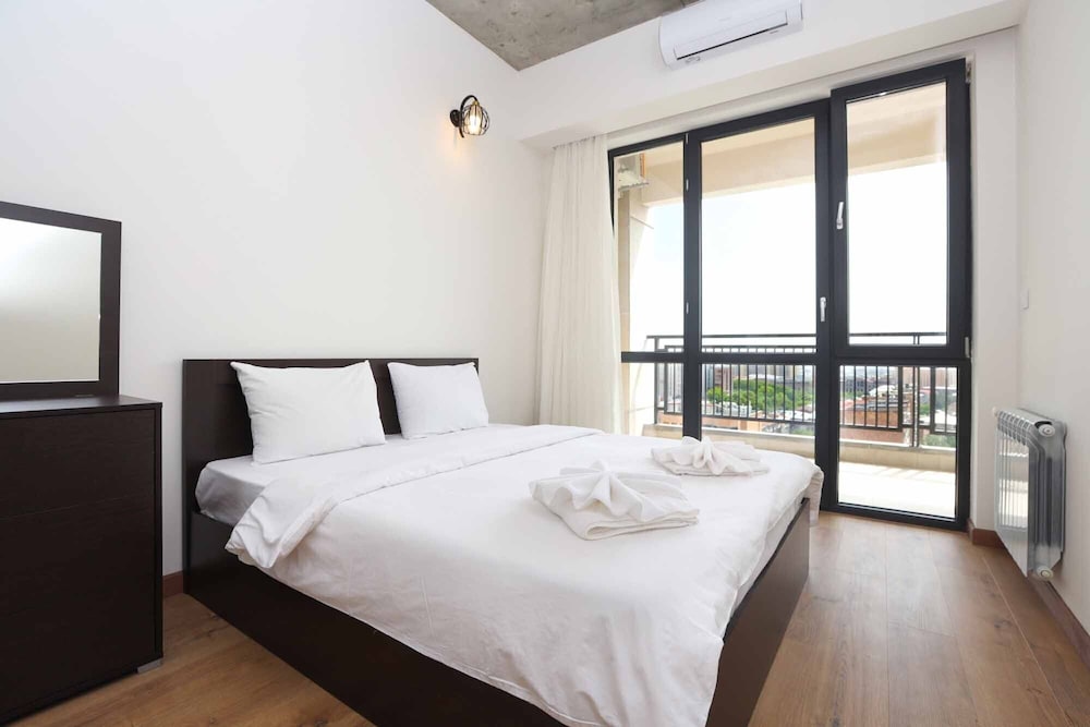 Stay Inn on Koghbatsi Str. 16