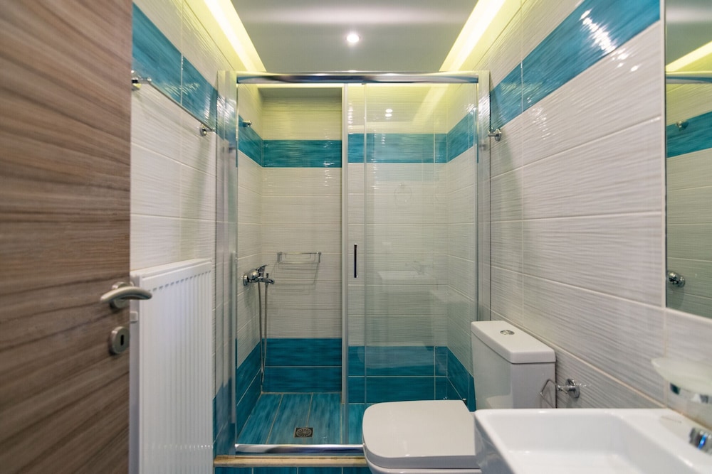 Blue Oyster Beach Villas