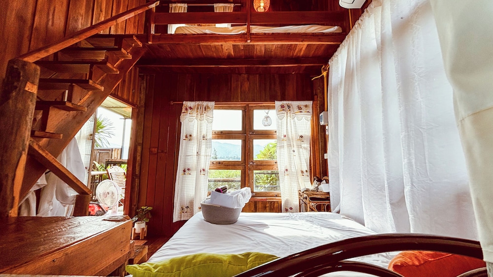 Deetorjai FarmStay Nan