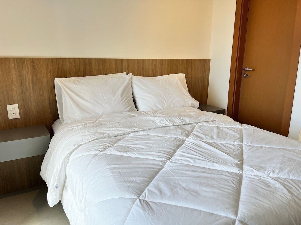 Modern and Fully Equipped Apartments 500m From Barra Beach in Salvador ZBN