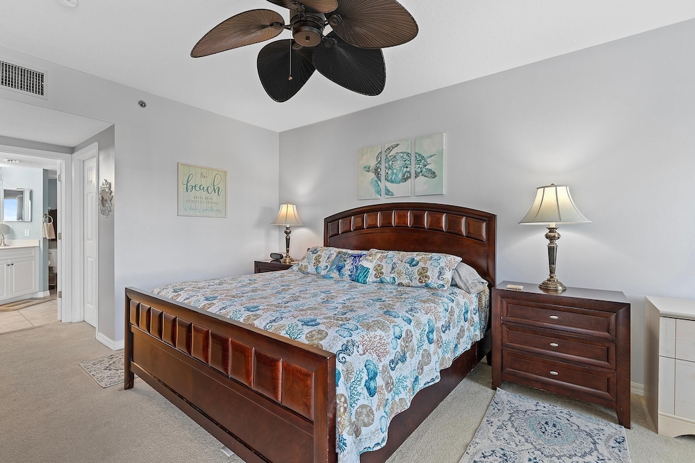 Oceanwalk 15-302