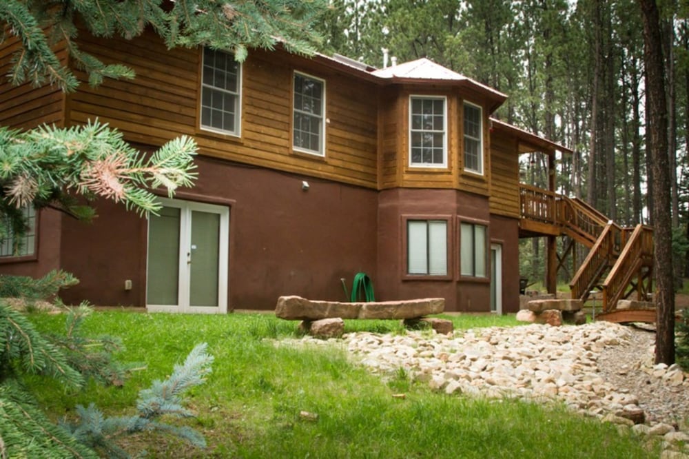 Telles House