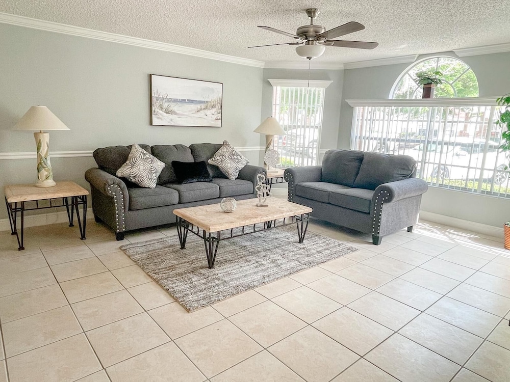 Grand Premier 3BD Condo Apartment Near Disney Parks 6 view 4