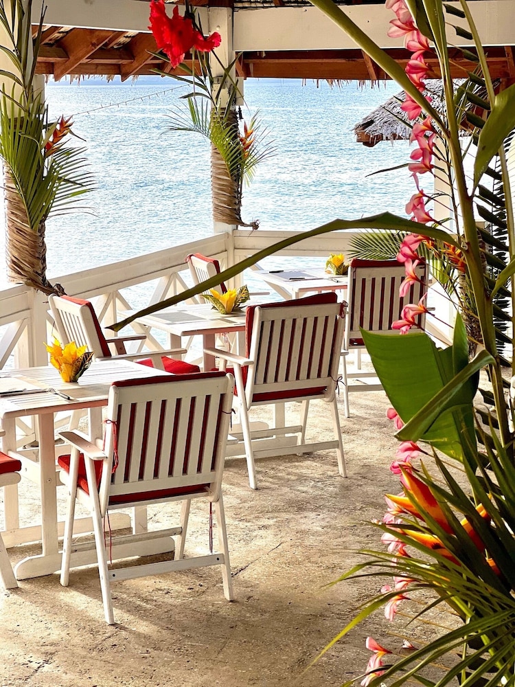 Coco Beach Resort