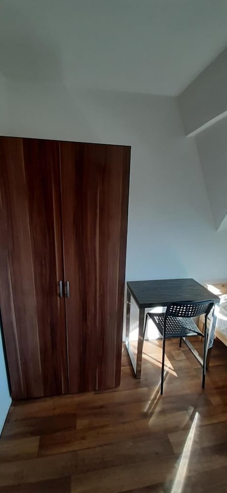 2-Rent Group Hostel Apartments EVE74