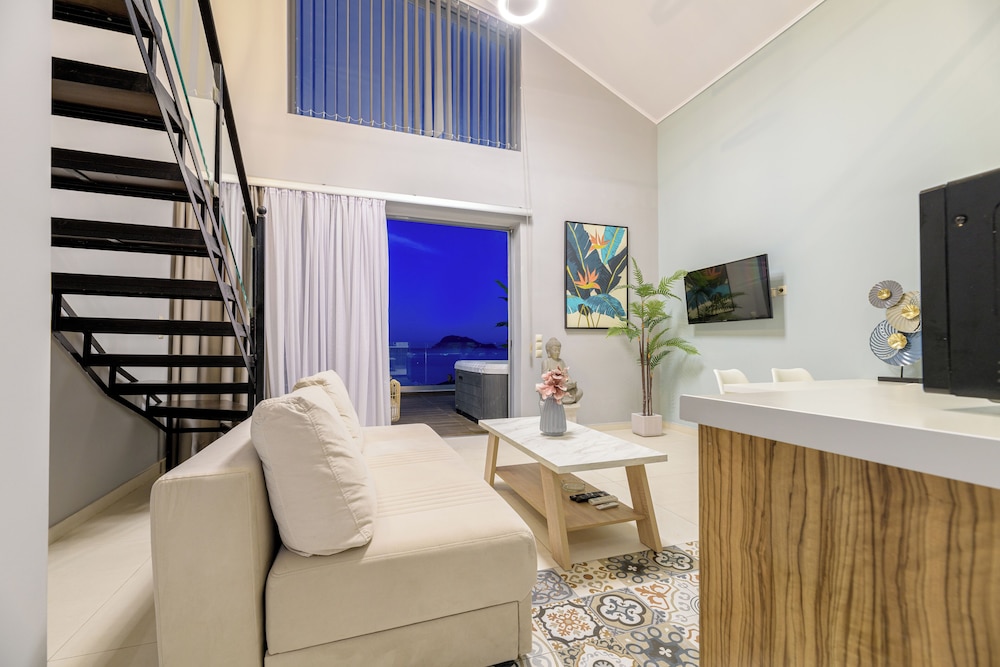 Pearl Luxury Living