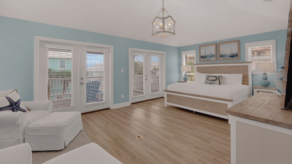4BR Home w/ Private Pool, Game Room, Beach Access!