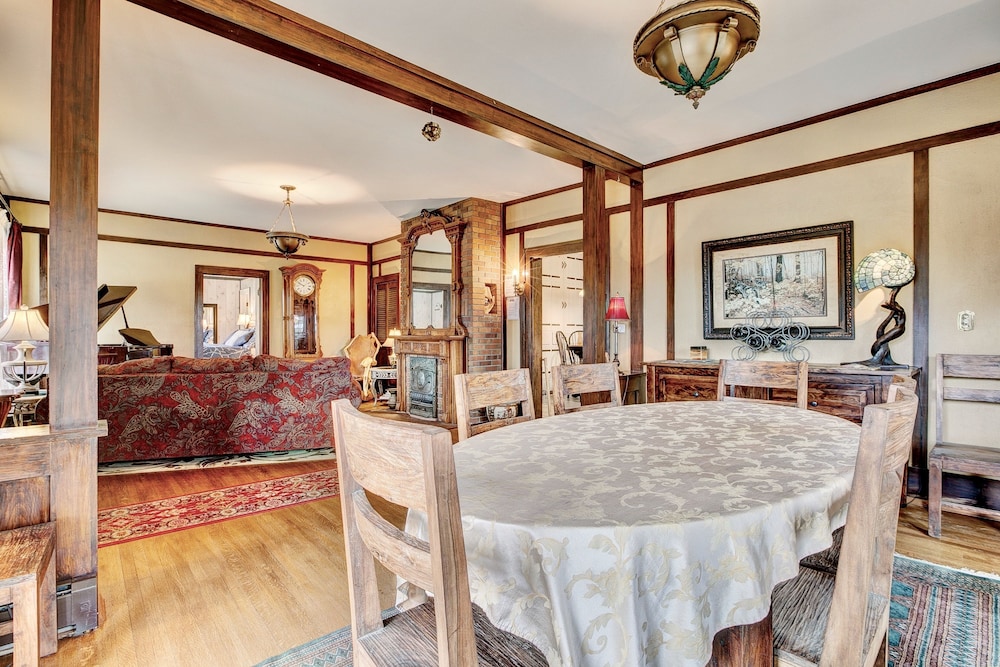 Bond Manor Vacation Home By Estes Park Homes 4 Bedroom Home by RedAwning - Property Image 8
