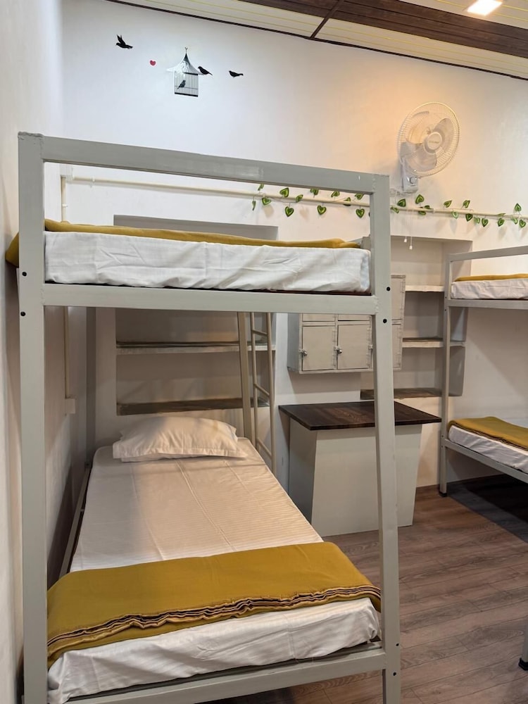 ORAMA STAYS - Dormitory