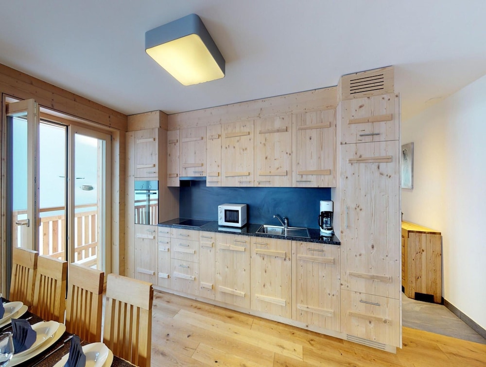 Apartment for Larger Gatherings