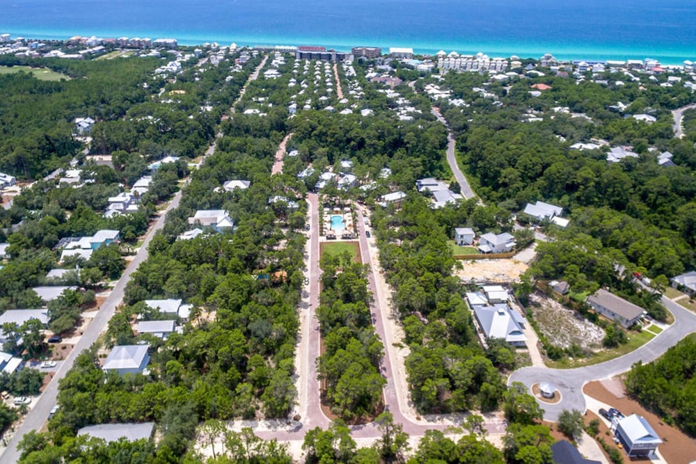 Magnolia Cottages by the Sea by Panhandle Getaways