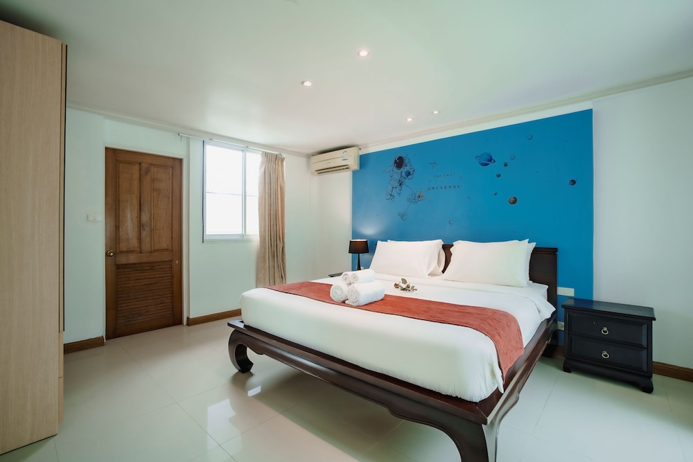 Number Nine Pool Villa