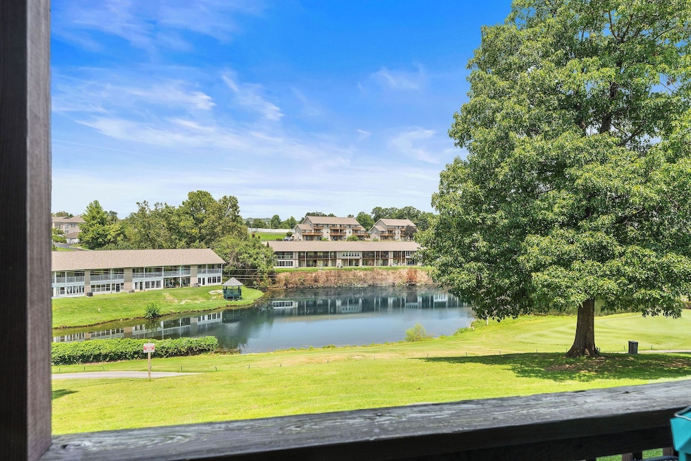Pointe Royale Getaway - Fore 4