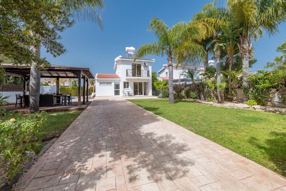 Thekla Oasis Villa in Ayia Napa