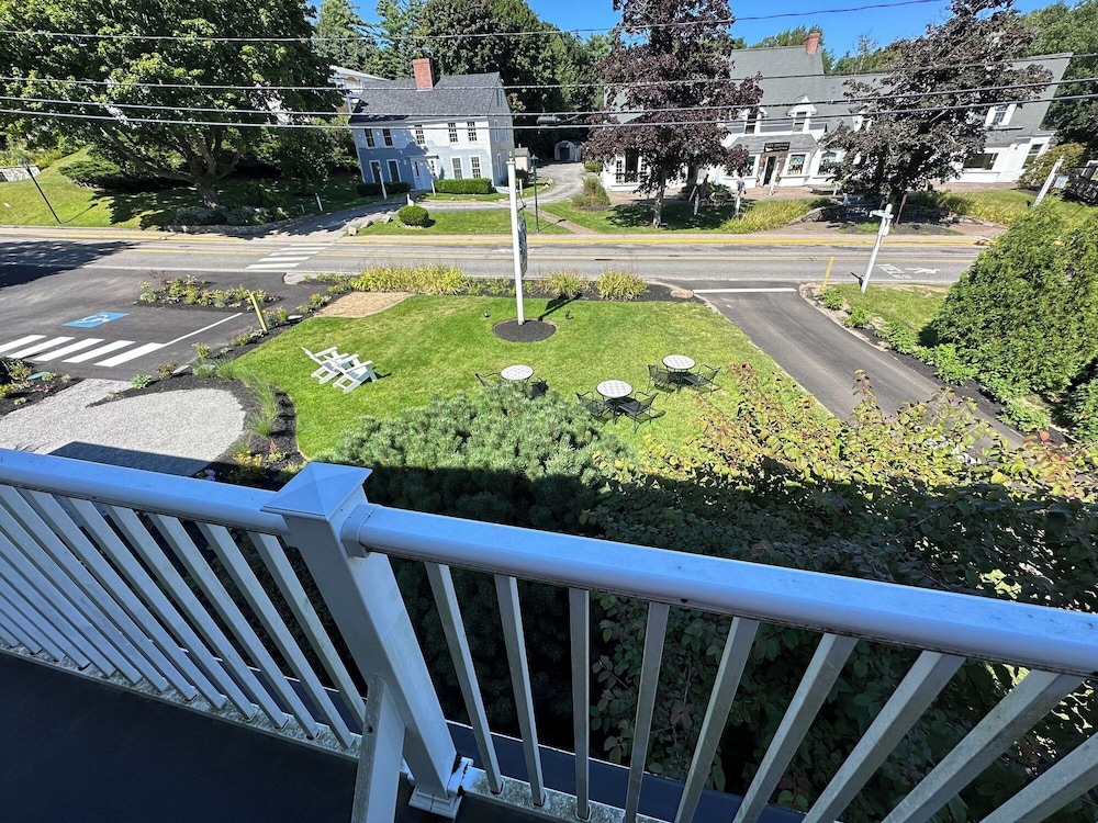 Inn at Perkins Cove